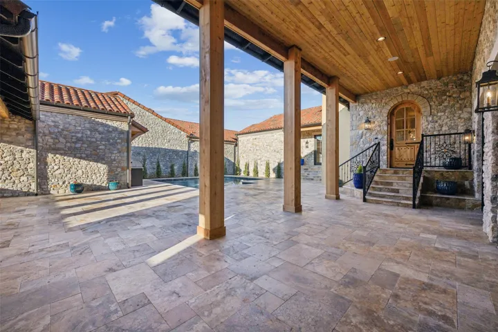 Westlake, TX 76262