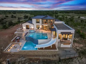 Strawn, TX 76475