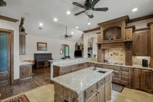 Grand Saline, TX 75140