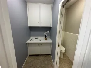 Hurst, TX 76053