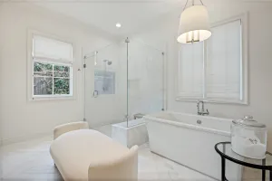 Highland Park, TX 75209