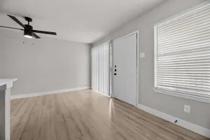 Dallas, TX 75240