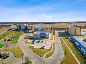 Terrell, TX 75160