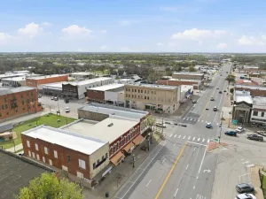 Hillsboro, TX 76645