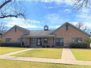 Kaufman, TX 75142