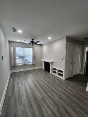 Carrollton, TX 75006