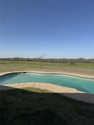 Gunter, TX 75058