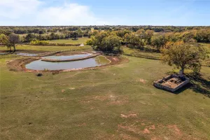 Aubrey, TX 76227