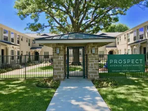 Dallas, TX 75214