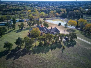 Cedar Hill, TX 75104