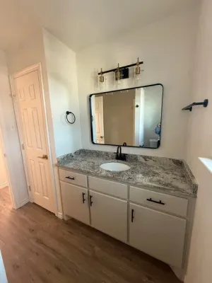 Granbury, TX 76048