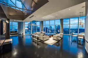 Dallas, TX 75201