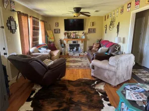 Lake Creek, TX 75450