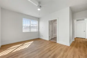 Dallas, TX 75214