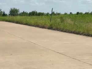 Hillsboro, TX 76645