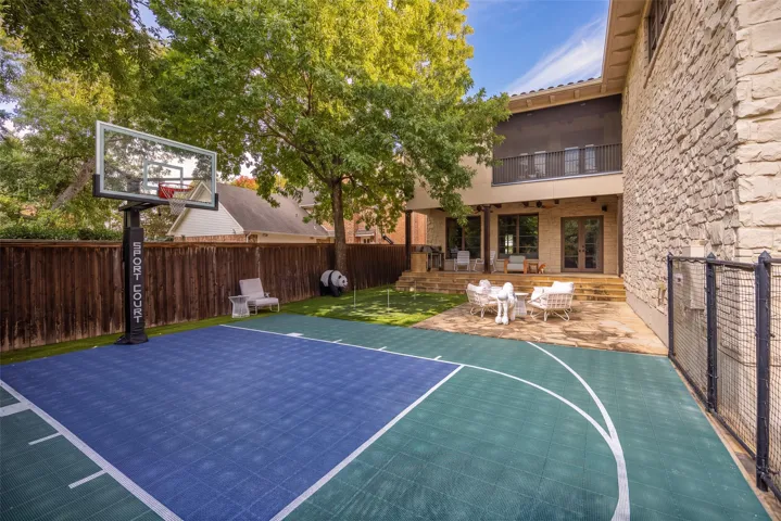 Highland Park, TX 75205