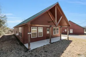 Azle, TX 76020