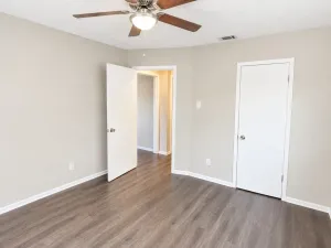 Irving, TX 75061