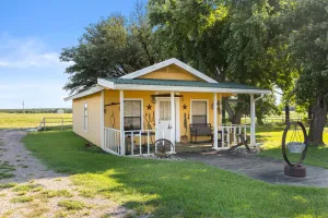 Whitesboro, TX 76273