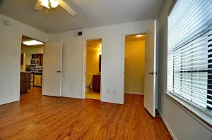 Dallas, TX 75231