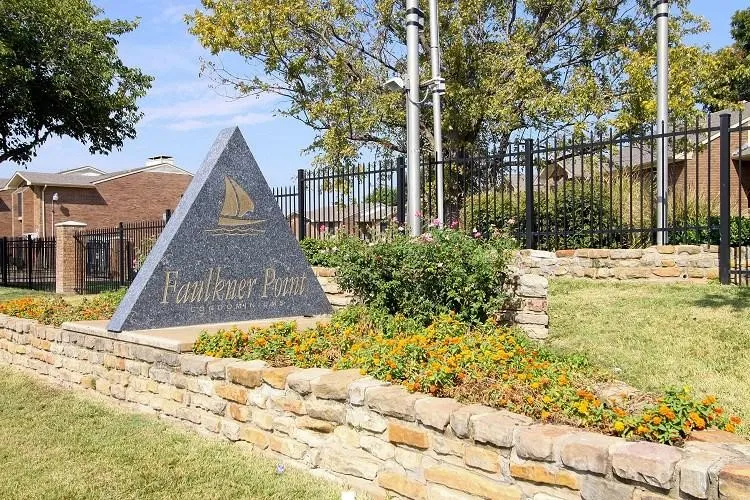 Garland, TX 75043