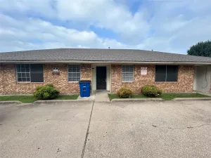 Ennis, TX 75119
