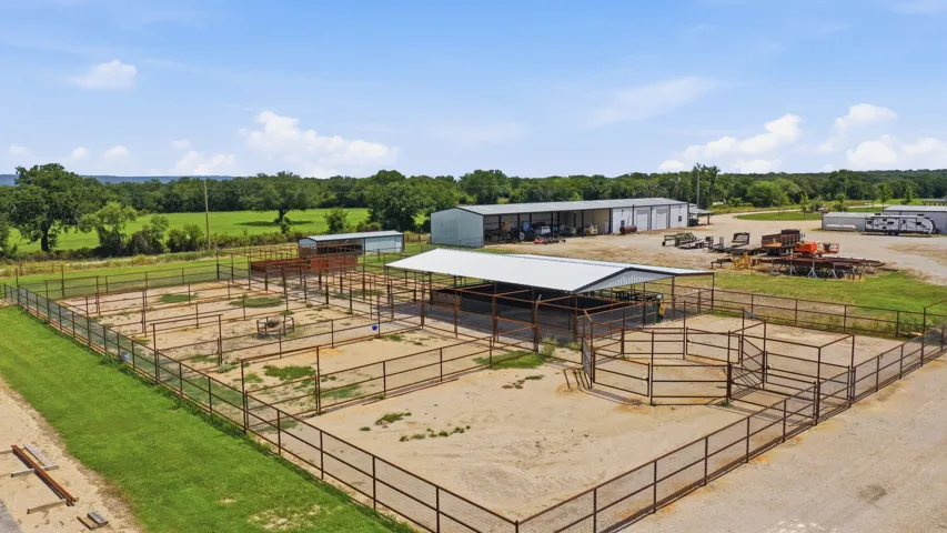 Santo, TX 76472