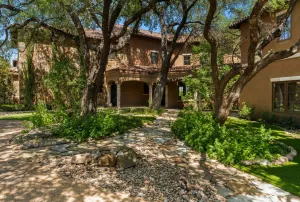 Spicewood, TX 78669