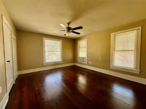 Fort Worth, TX 76105